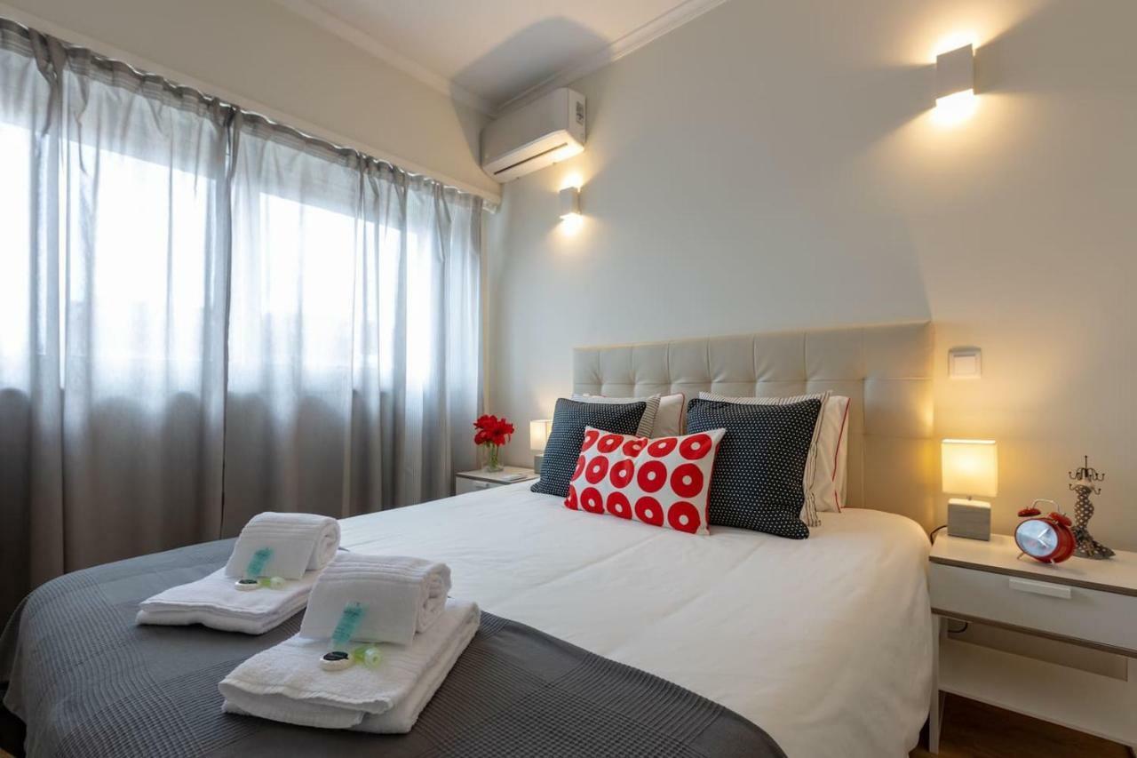 Trindade Sunny Downtown Apartment With Balcony & Ac Porto Eksteriør billede